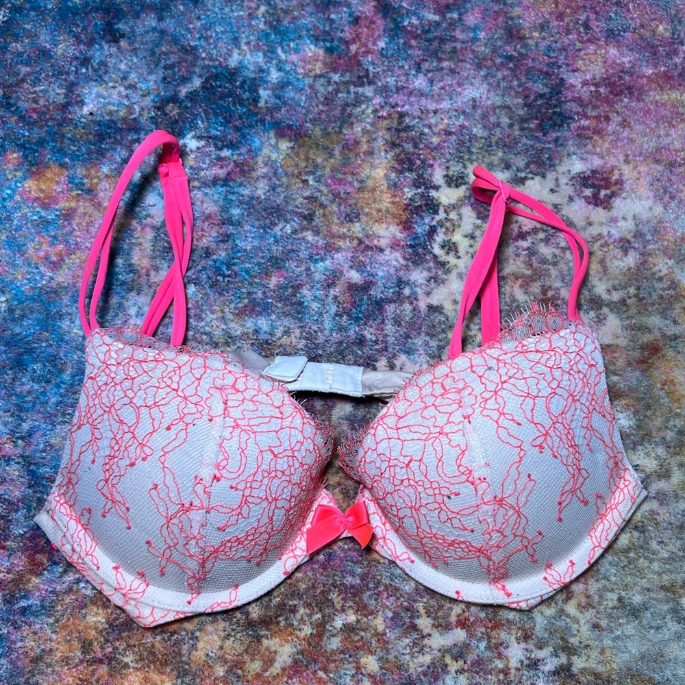 Victorias Secret Push Up 32B